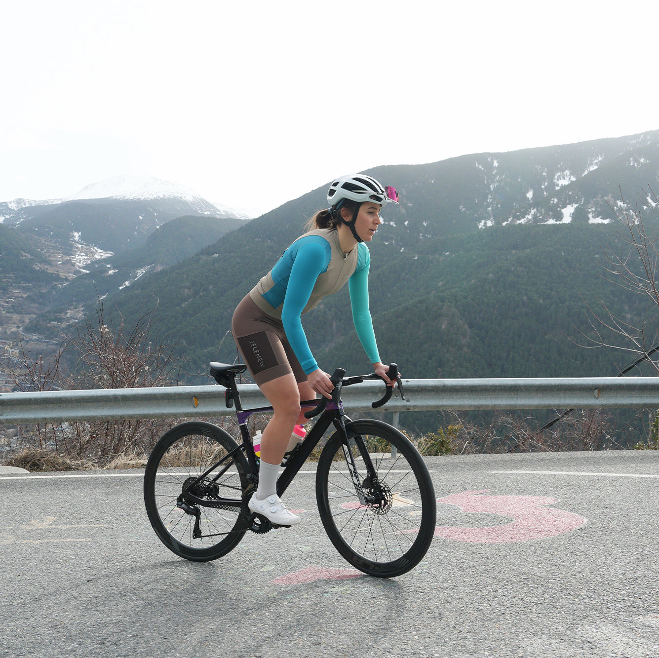 Hourglass Long Sleeves Jersey