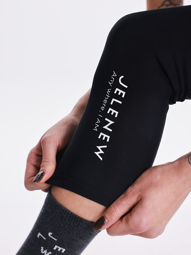 Brushed Logo Knee Warmer