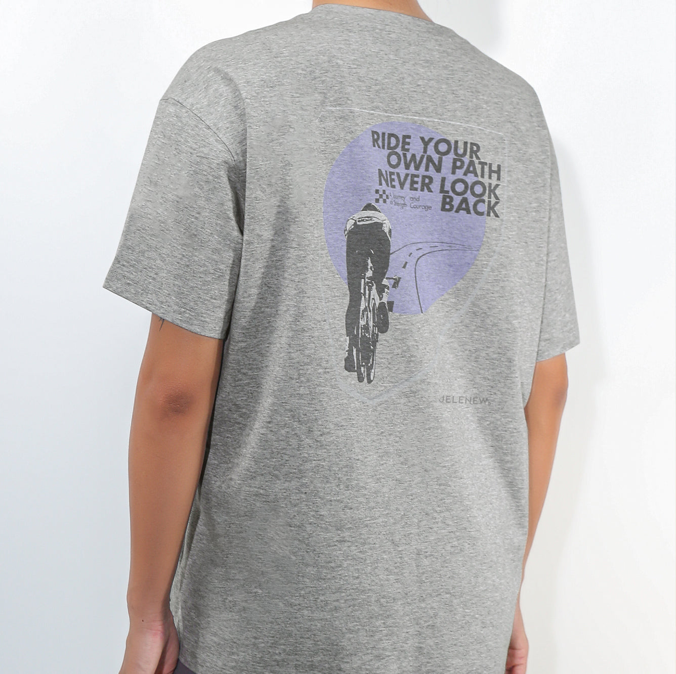 Never Look Back T-shirt