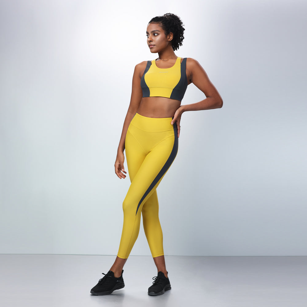 FlexFit Medium-support Fast-dry Bra Top