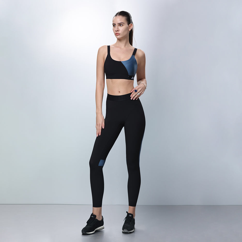 Control Medium-support Fast-dry Sports Bra