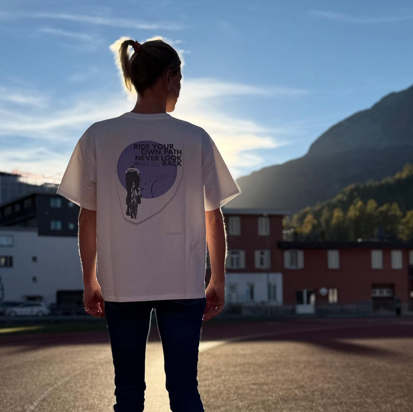 Never Look Back T-shirt