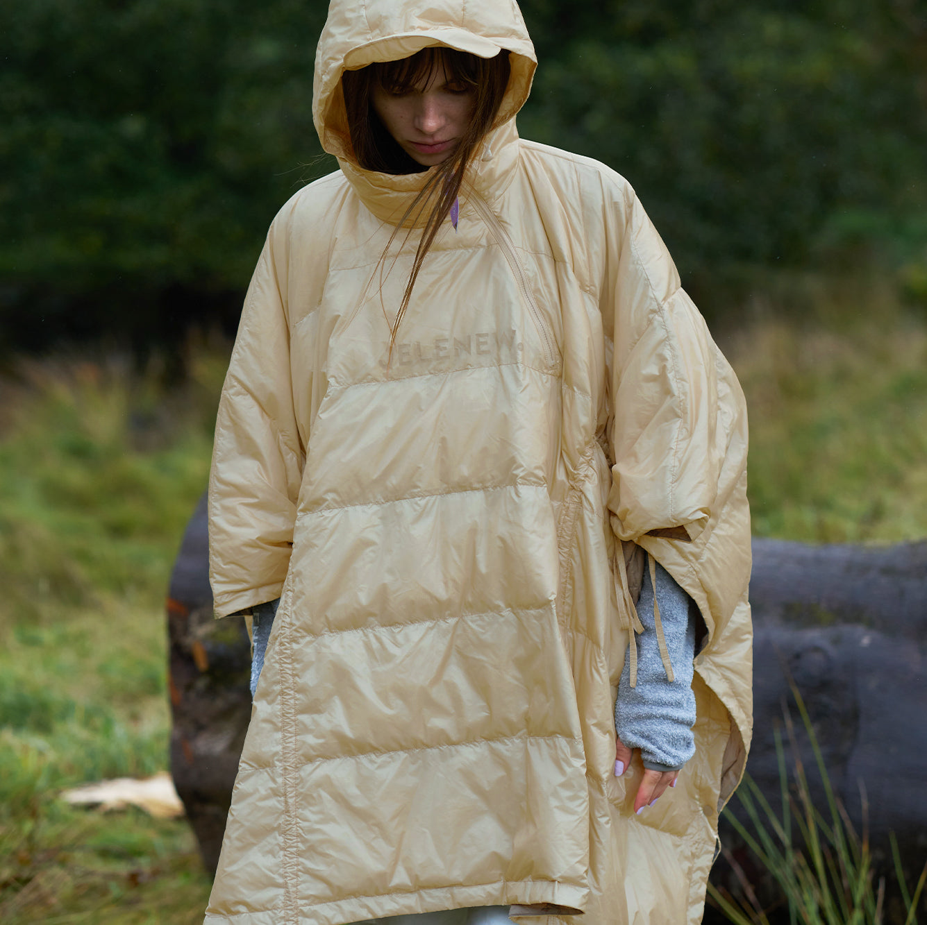 Cloud Lightweight Poncho