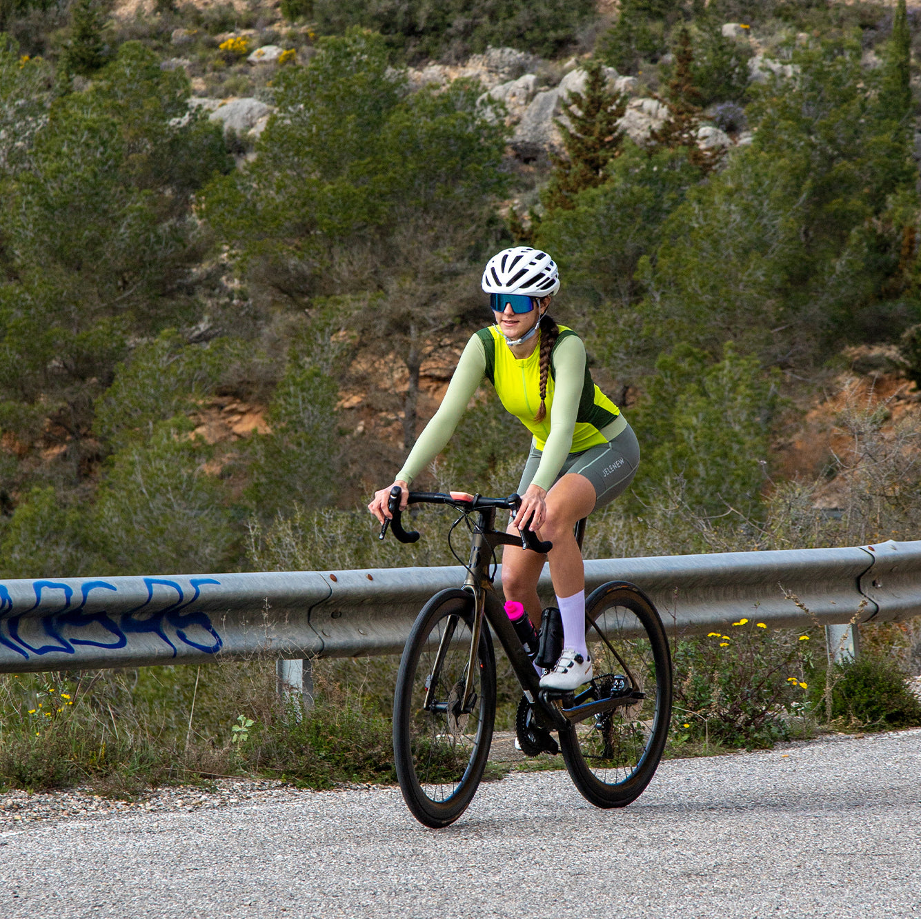 SwiftEase Quick Release Bib Shorts