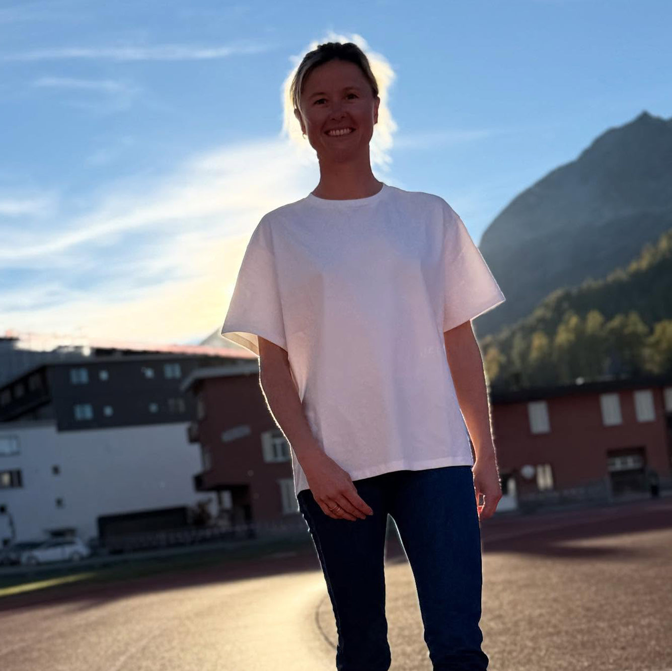 Never Look Back T-shirt