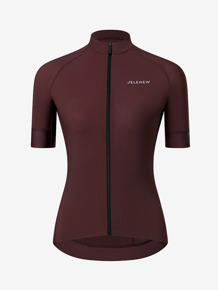 woemns red cycling jersey